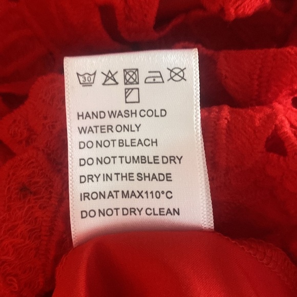 RED DRESS CHIC WISH Lace Floral Scalloped Eyelet Dress  Size X-Small - Picture 13 of 14